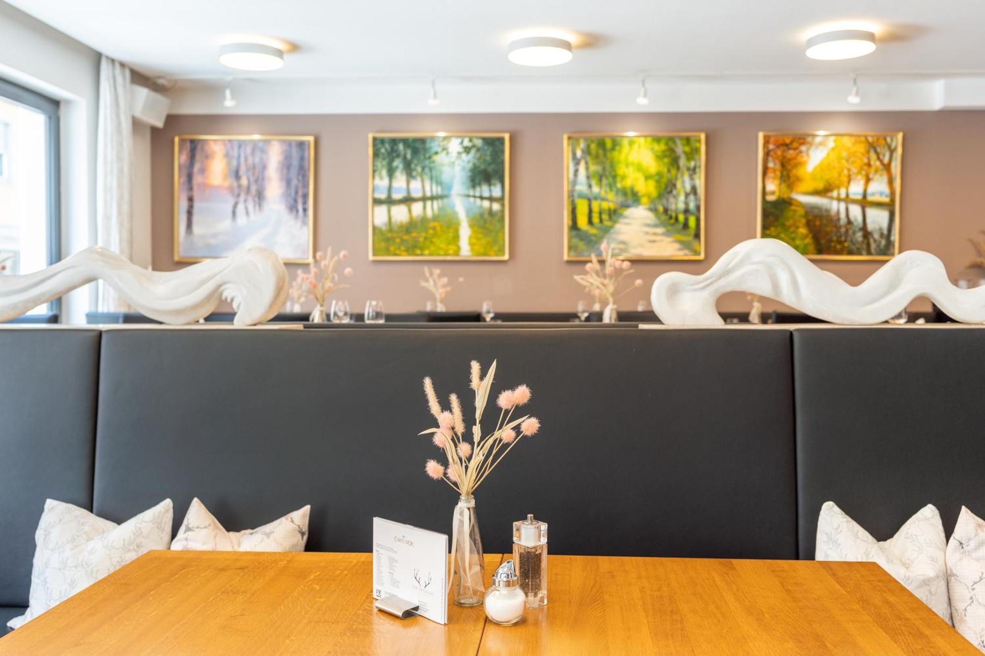 Stadthotel Reich Mellrichstadt Buitenkant foto