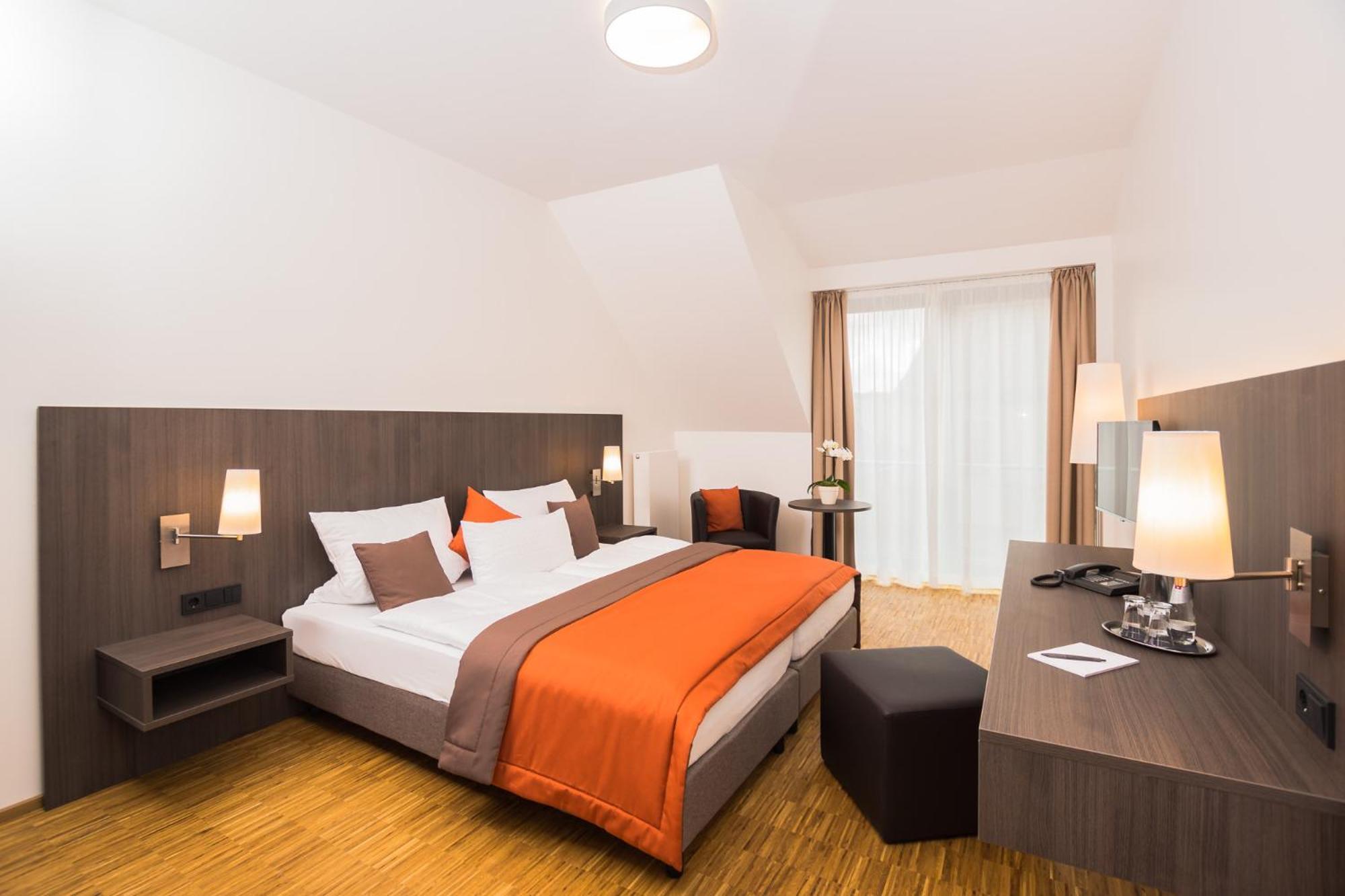 Stadthotel Reich Mellrichstadt Buitenkant foto